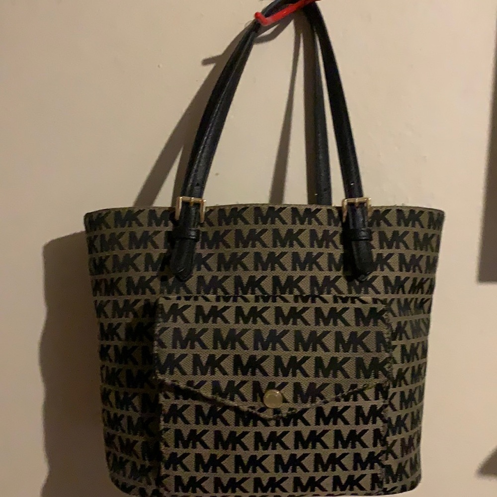 Authentic Michael Kors purse